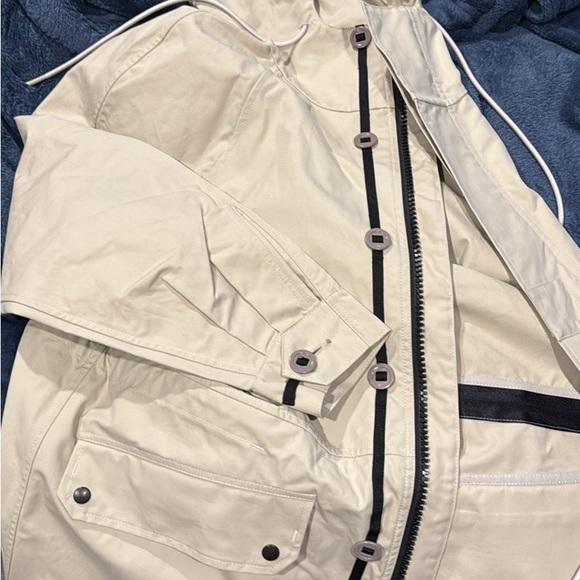 Canada Goose trench coat - Picture 5 of 11